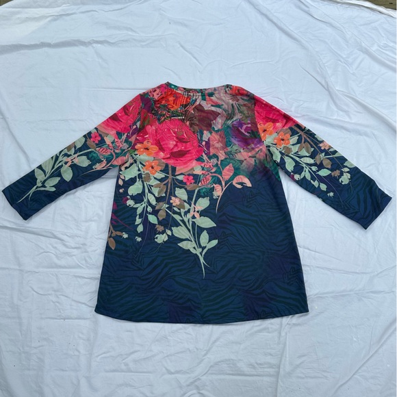 Soft Surroundings Tunic - Picture 2 of 8